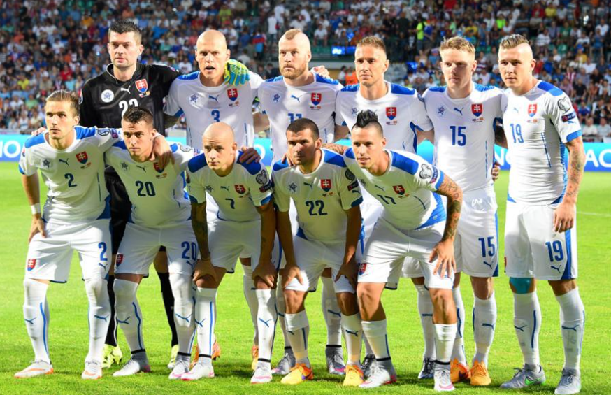 斯洛伐克之舞：2020年欧洲杯的坚韧与激情