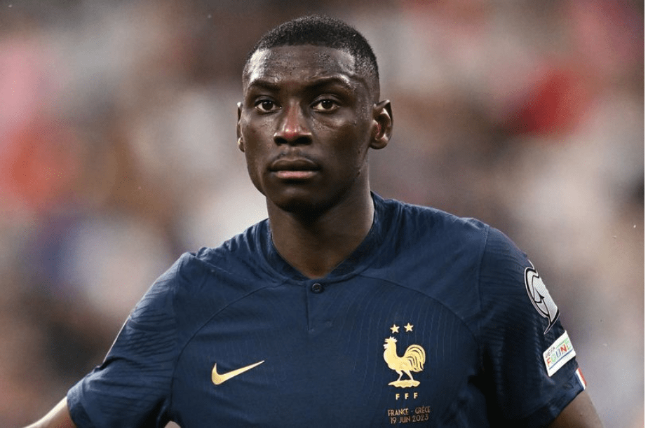 科洛-穆阿尼：法国队欧洲杯的闪耀新星